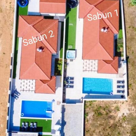 Villas Sabun - Modern House With Heated Pool Privlaka  Ngoại thất bức ảnh